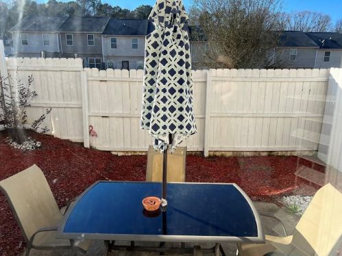 6210 Ellenwood Dr, Rex GA 30273-5028 exterior