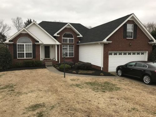 515 Briarhill Rd, Lebanon, TN 37087-8201