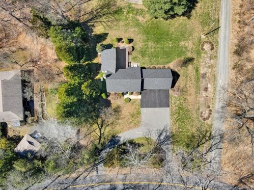 1437 Tuttle Ave, Wallingford, CT 06492-3320
