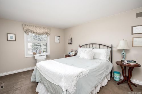 7076 Niagara Ct, Englewood CO 80112-1011 exterior