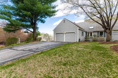 34 Atherton Ln, Amherst, NH 03031-3066
