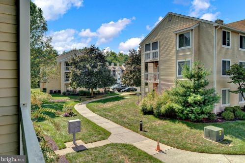 383 Silvia St, Trenton NJ 08628-3238 exterior