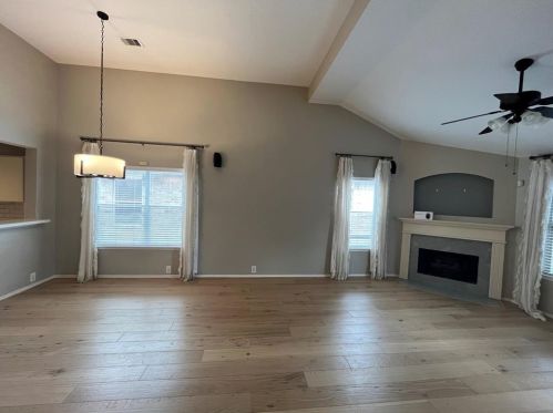 5802 Spring Sunrise Dr, Richmond TX  77407-7079 exterior