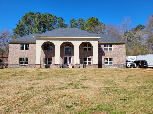 6285 Silver Creek Ln, Austell, GA 30168-5062