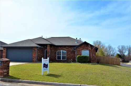 400 Woodbriar, Noble, OK 73068-9343