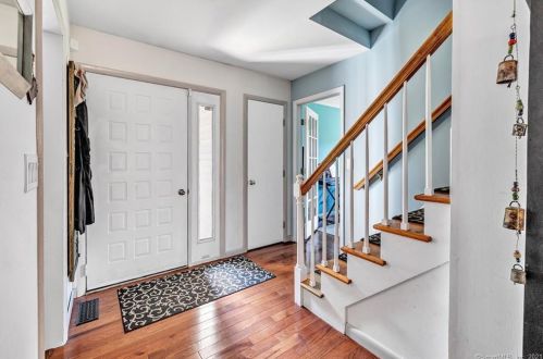 199 Stonehedge, Huntington, CT 06484-2865