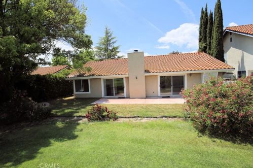 922 Inverness Dr, Lake Nacimiento, CA 93446-4839