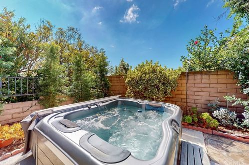28608 Mount Shasta Dr, Palos Verdes Estates, CA 90275-1926