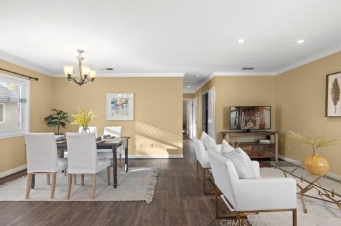 2711 Northwood, Santa Ana, CA 92704-5460