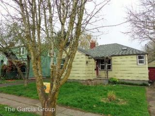 1731 Skidmore St, Portland OR  97211-5732 exterior