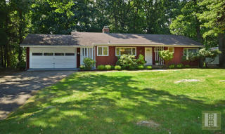 19 Oakhill Ave, Norwalk, CT 06854-2410