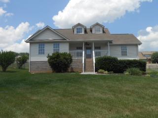 714 Chucky Pike, Talbott, TN 37877-3832