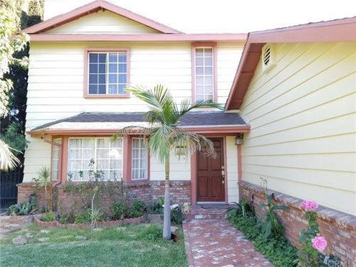 624 Davis Ave, Montebello, CA 90640-5510