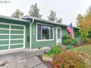 2468 Fleming Ter, Damascus OR  97030 exterior
