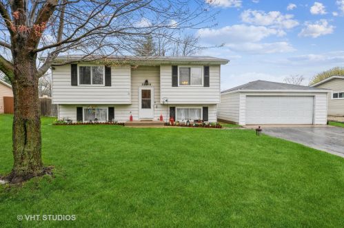 38048 Coolidge Ave, Waukegan, IL 60087-1762