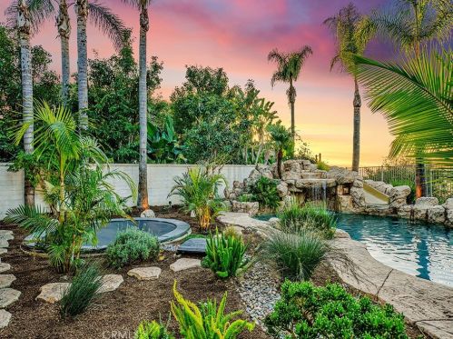 66 Calle Vista Del Sol, San Clemente, CA 92673-6913