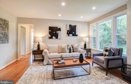 2221 Kimball Pl, Silver Spring MD 20910-1161 exterior