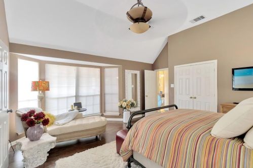 522 Thunderbrook Rd, Garland TX 75044-4956 exterior