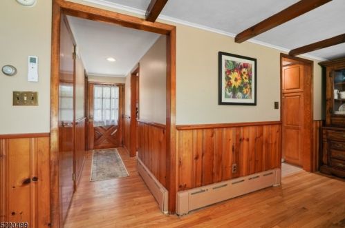 5 Kennedy Pl, Sparta, NJ 07871-3120