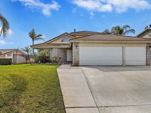 6590 Condor Dr, Riverside, CA 92509-0411