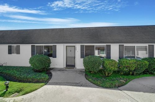 1324 Victoria Dr, Fullerton, CA 92831-3442