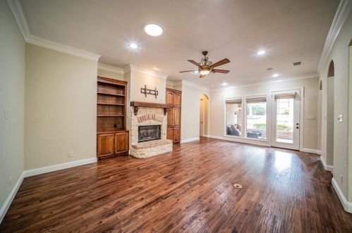 7000 Mossycup Ln, Fort Worth TX  76182-3674 exterior