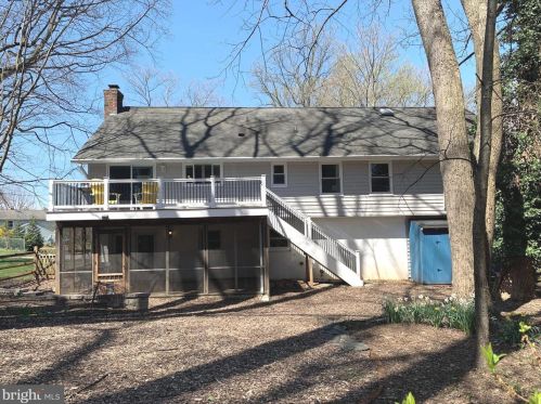 9492 Vollmerhausen Dr, Columbia MD  21046-2004 exterior