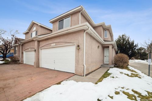 2311 Salem Cir, Aurora, CO 80014-1997