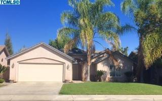 2746 Delta Ave, Visalia, CA 93291-3160