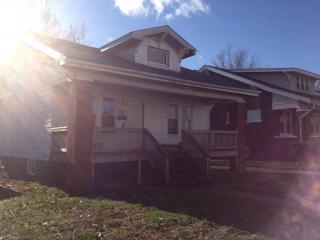 608 Crawford St, Collinsville, IL 62234-2520