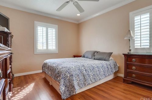 4619 130 St, Hawthorne CA 90250-5146 exterior