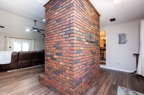 102 Chimney Pl, Warner Robins GA  31088-6523 exterior