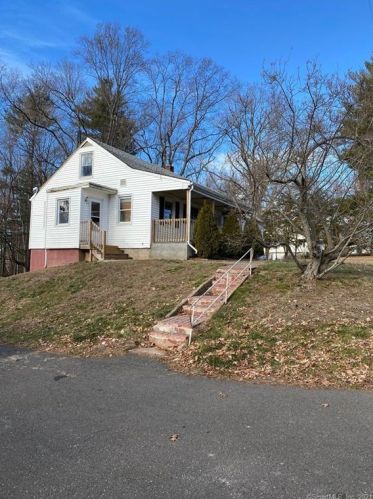 49 Loveland Hill Rd, Vernon CT  06066-2303 exterior