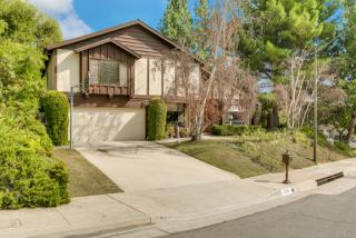 2200 Flintridge Dr, Glendale, CA 91206-1021