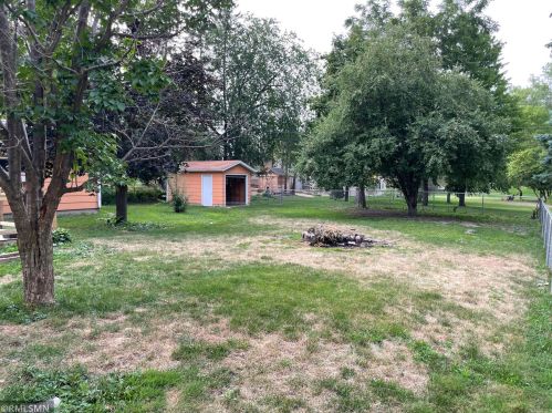 845 Cannon Ave, Saint Paul MN  55126-3831 exterior