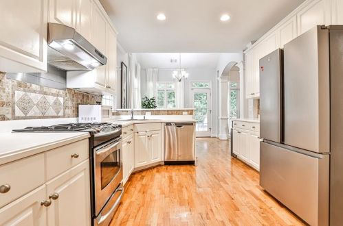 2491 Emerald Ridge Ct, Atlanta GA  30345-1600 exterior