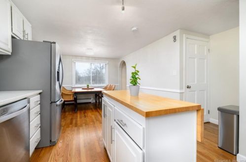 97 Ward St, Norwalk CT  06851-2827 exterior