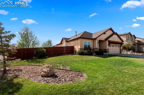 9896 Kings Canyon Dr, Amo, CO 80831-8498