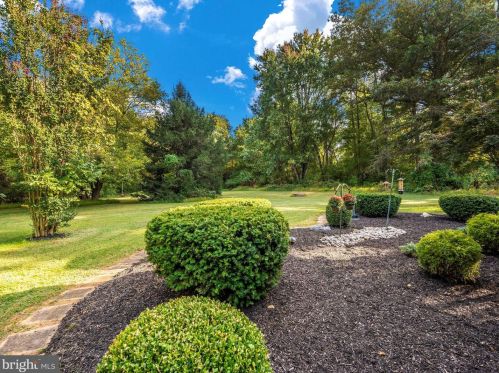 8323 Palmer Rd, Middletown MD  21769-8806 exterior