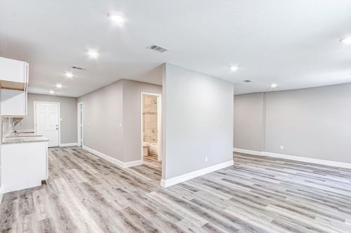 727 Stamps Ave, Fort Worth TX  76114-3249 exterior