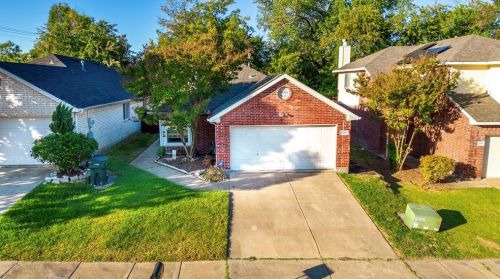 1305 Deville Cir, Garland, TX 75043-1849