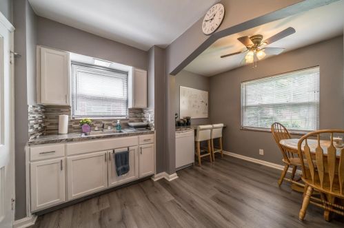 2830 Allview Cir, Cincinnati OH  45238-2015 exterior