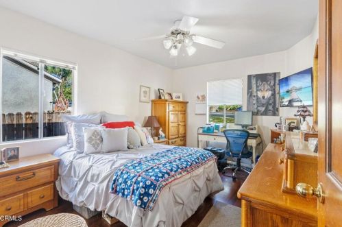 3540 Altura Ave, Glendale CA 91214-3302 exterior