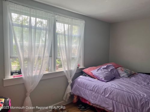 1404 Summerfield Ave, Tinton Falls NJ 07712-6342 exterior