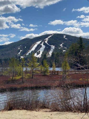 9 Hotchkiss Ln, Bridgton, ME 04009-3125