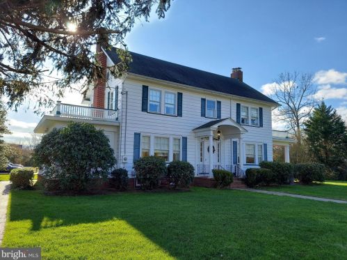 6317 Brown St, Port Norris, NJ 08349-3821