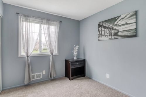 13933 Everest Ave, Saint Paul MN  55124-6459 exterior