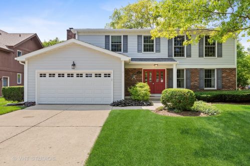 1049 Colony Dr, Bull Valley, IL 60014-8391
