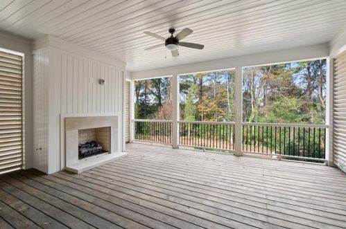 679 Moores Mill Rd, Atlanta GA  30327-0015 exterior