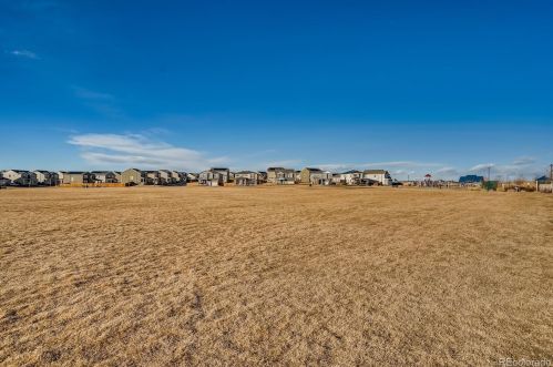 6832 133rd Ave, Denver CO 80602-8471 exterior